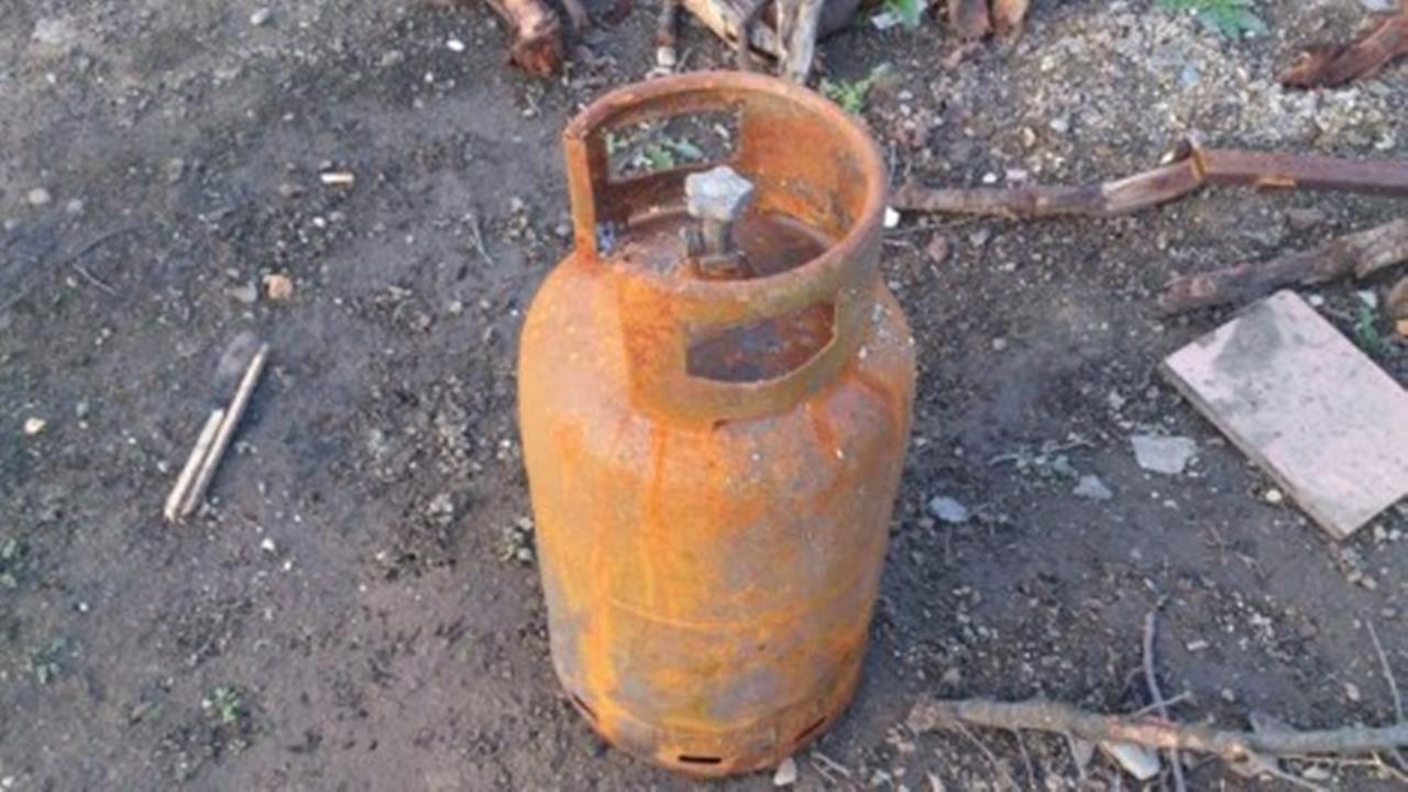 O butelie a explodat într-o casă din Constanța: un copil de 4 ani și mama sa au ajuns la spital cu arsuri