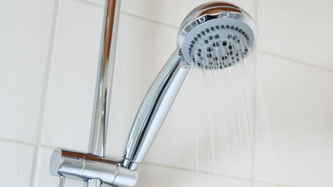 Constănțenii racordați la sistemul municipal de termoficare vor rămâne fără apă caldă timp de două săptămâni