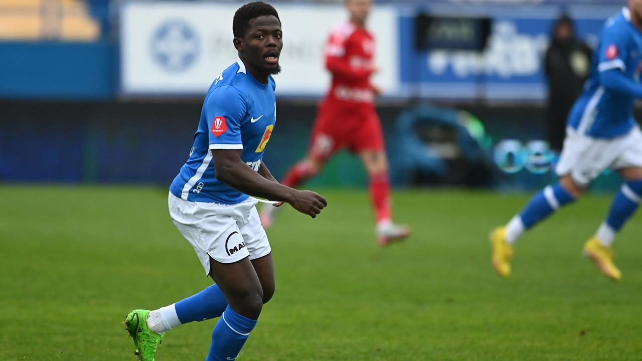 Kevin Doukoure a fost transferat de la Farul Constanța la Universitatea Cluj